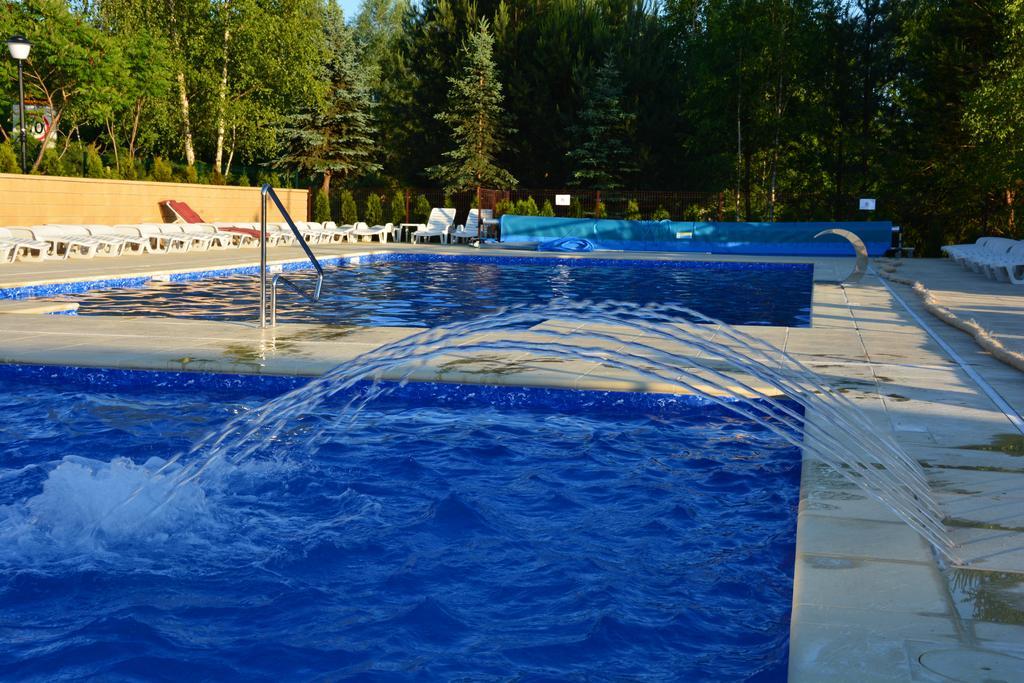 Hotel Kormoran Resort & Spa Sulecin Exterior photo